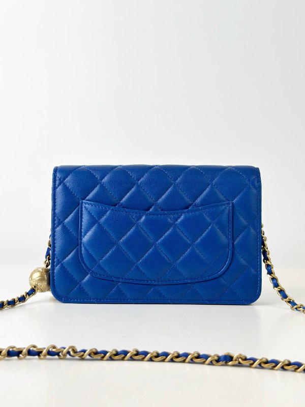 CHANEL PEARL CRUSH BLUE WALLET ON CHAIN GHW