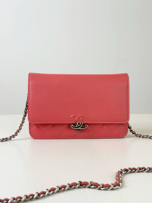 CHANEL CAVIAR RED CC BOX WALLET ON CHAIN
