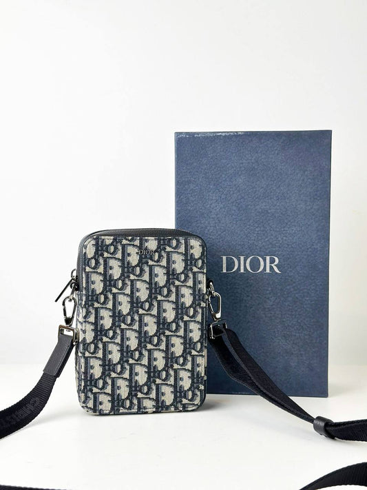 DIOR OBLIQUE VERTICAL POUCH CROSSBODY BAG