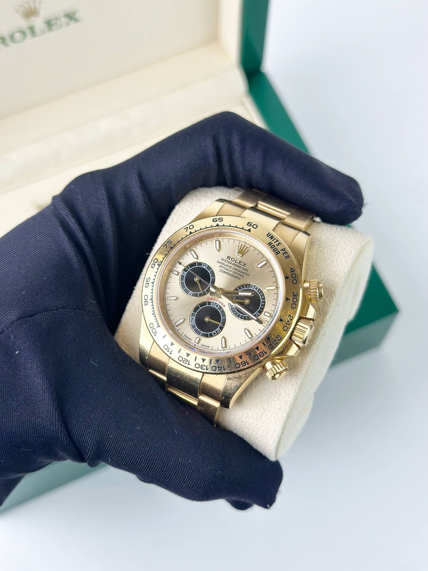 ROLEX DAYTONA COSMOGRAPH GOLD DIAL 18K YELLOW GOLD AUTOMATIC WATCH