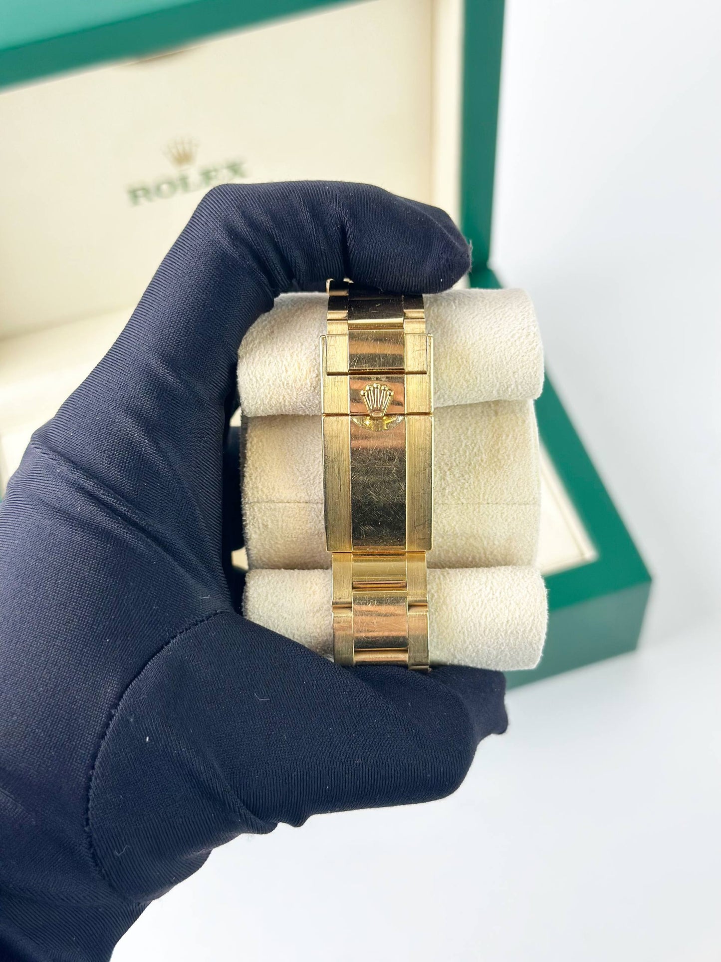 ROLEX DAYTONA COSMOGRAPH GOLD DIAL 18K YELLOW GOLD AUTOMATIC WATCH