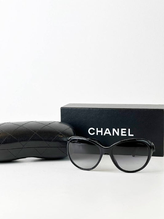 CHANEL BLACK CAT EYE FRAME CAMELLIA SUNGLASSES