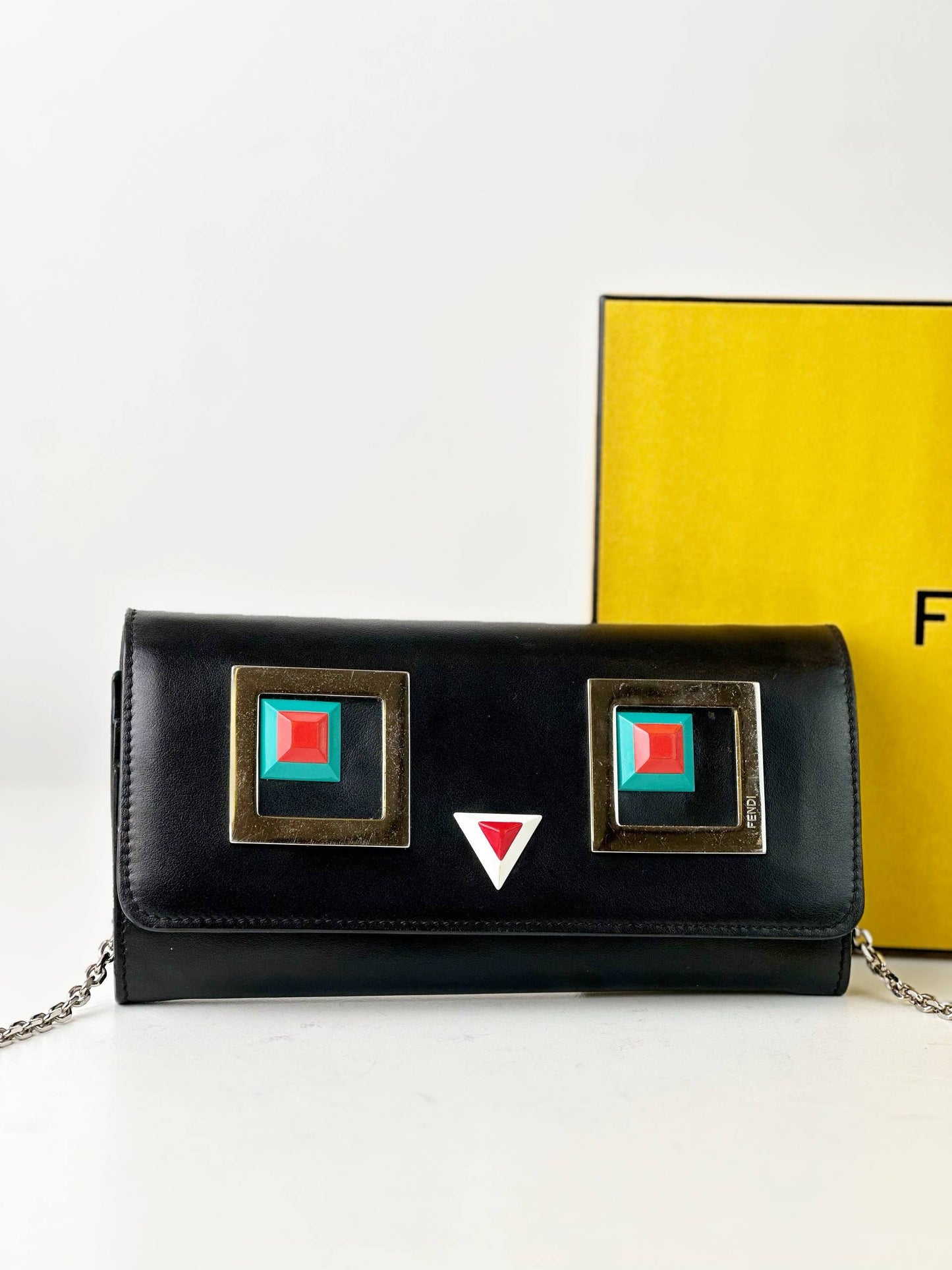 FENDI BLACK WALLET ON CHAIN
