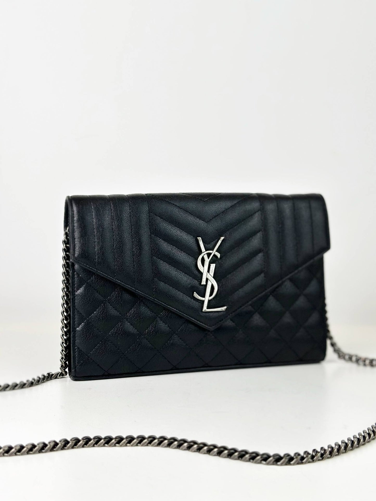YSL TRI-QUILTED ENVELOPE BLACK WALLET ON CHAIN