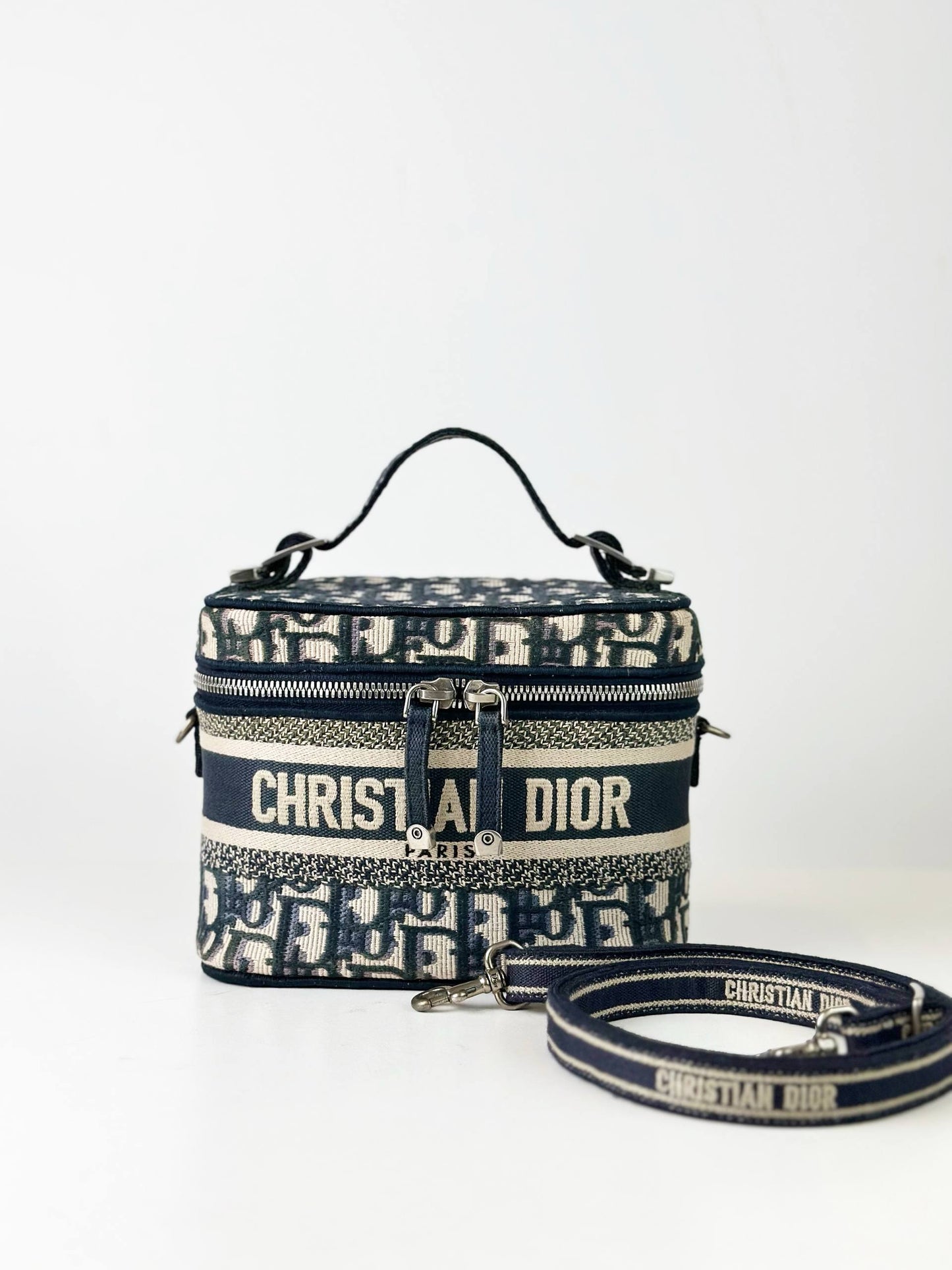 DIOR DIORTRAVEL OBLIQUE VANITY CASE