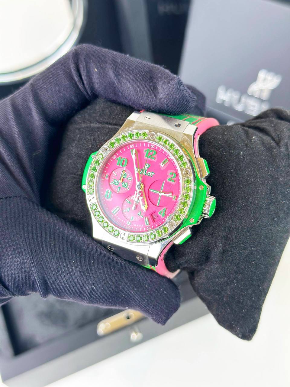 HUBLOT BIG BANG POP ART STEEL APPLE AUTOMATIC WATCH