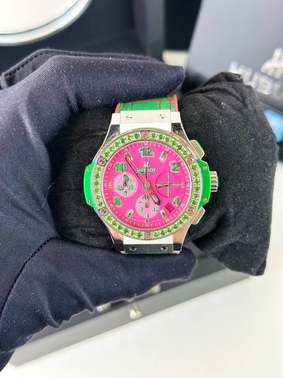HUBLOT BIG BANG POP ART STEEL APPLE AUTOMATIC WATCH
