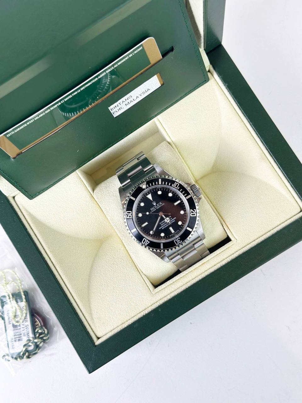 ROLEX SUBMARINER BLACK DIAL AUTOMATIC WATCH