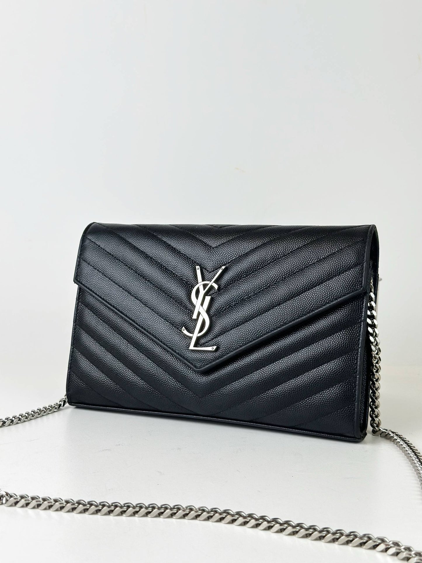 YSL ENVELOPE CASSANDRE BLACK WALLET ON CHAIN SHW