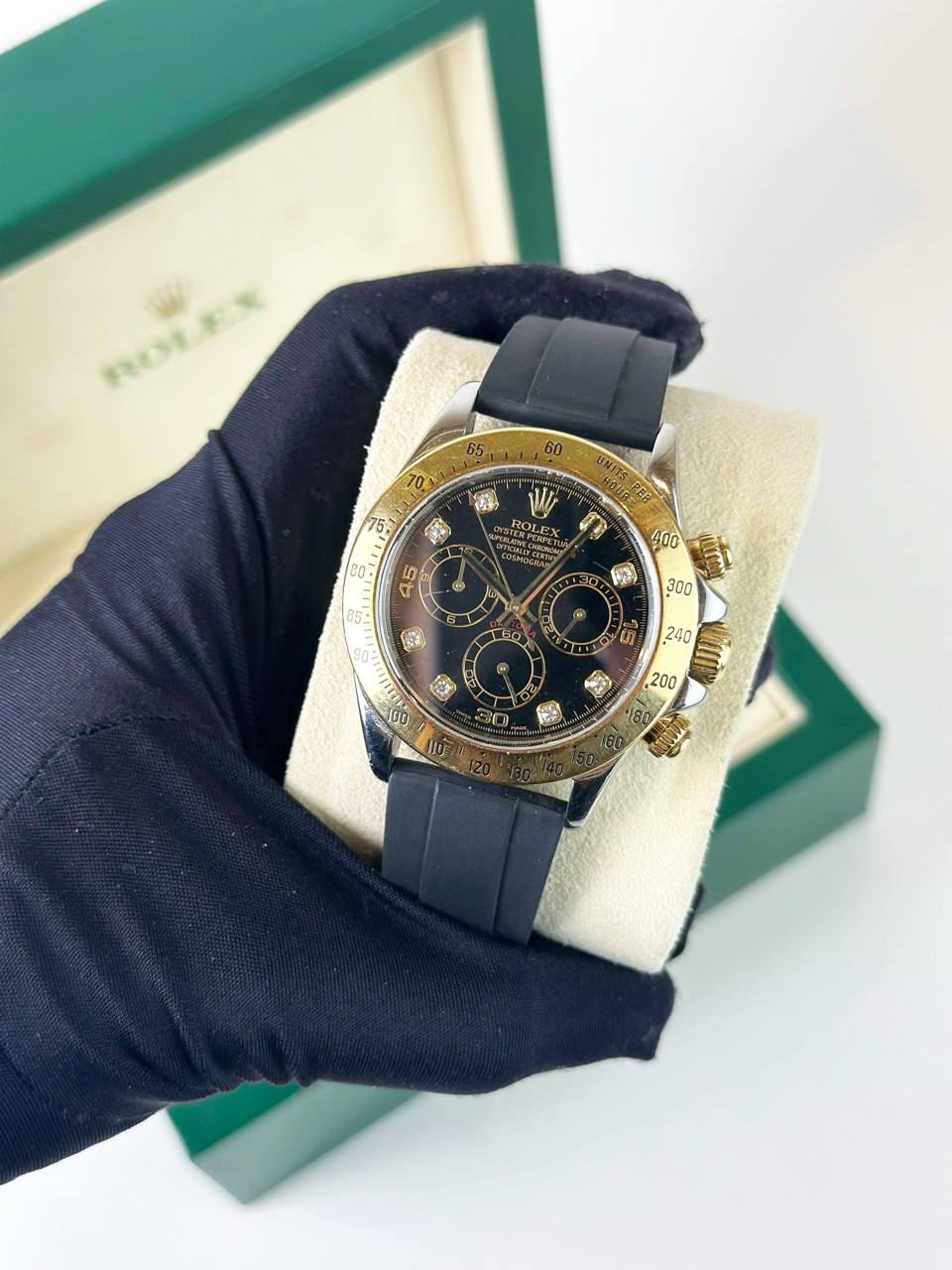 ROLEX COSMOGRAPH DAYTONA BLACK DIAL 18K YELLOW GOLD AUTOMATIC WATCH