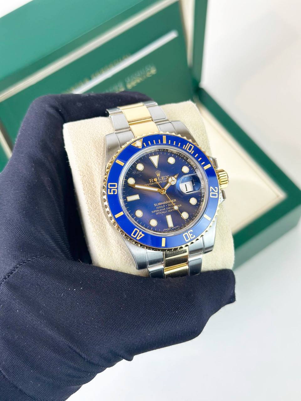 ROLEX SUBMARINER BLUE DIAL 18K YELLOW GOLD AUTOMATIC WATCH
