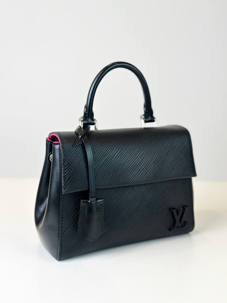 LOUIS VUITTON CLUNY EPI LEATHER MINI BLACK TOP HANDLE BAG WITH STRAP