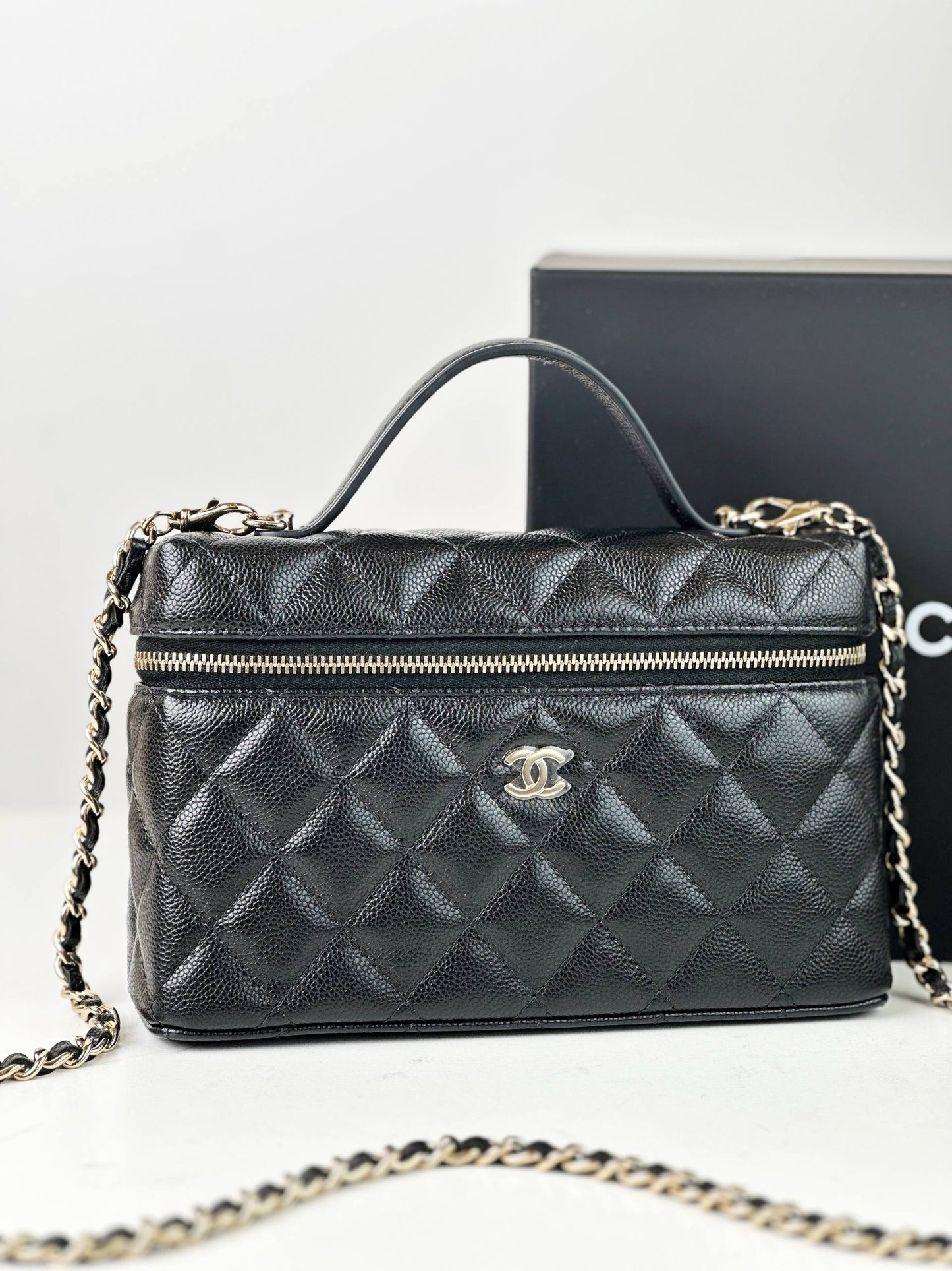 CHANEL LP CAVIAR QUILTED BLACK VANITY BAG PRICE: RM 14,000