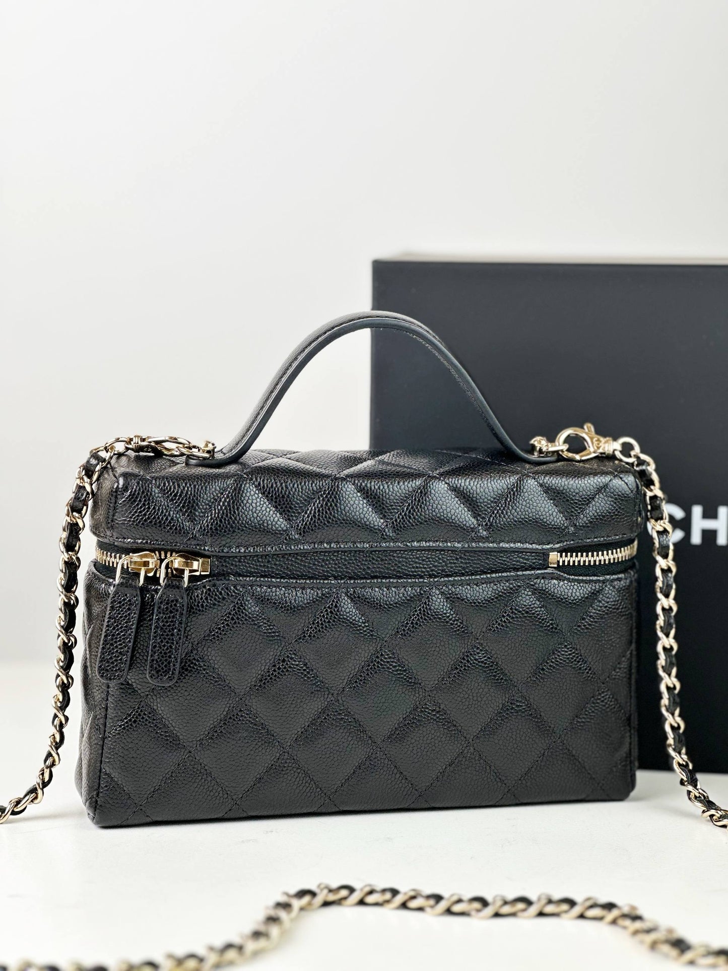 CHANEL LP CAVIAR QUILTED BLACK VANITY BAG PRICE: RM 14,000
