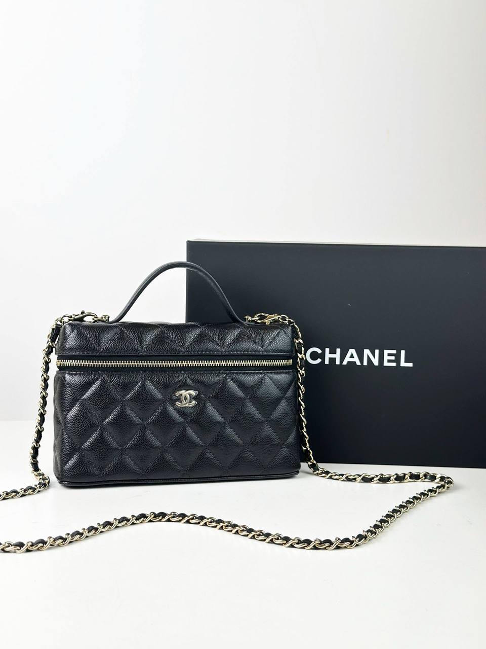 CHANEL LP CAVIAR QUILTED BLACK VANITY BAG PRICE: RM 14,000