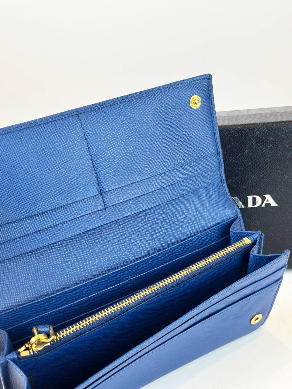 PRADA SAFFIANO LEATHER MOVE FLAP LONG WALLET
