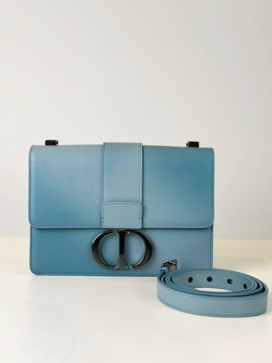 CHRISTIAN DIOR 30 MONTAIGNE MEDIUM CALFSKIN GRADIENT BLUE BAG